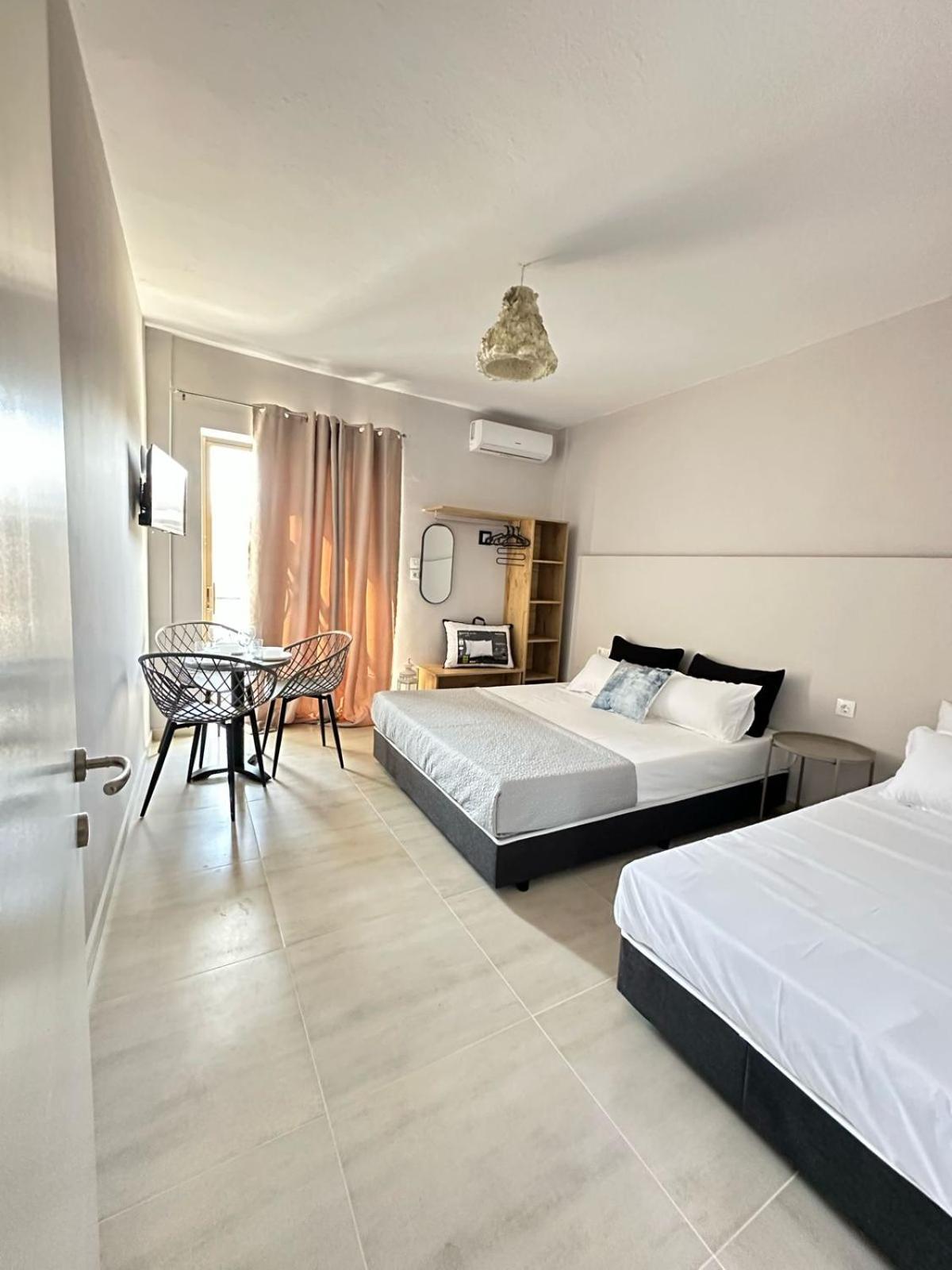 Room Nine 9 Beachfront Apartments Nea Kallikrateia Extérieur photo